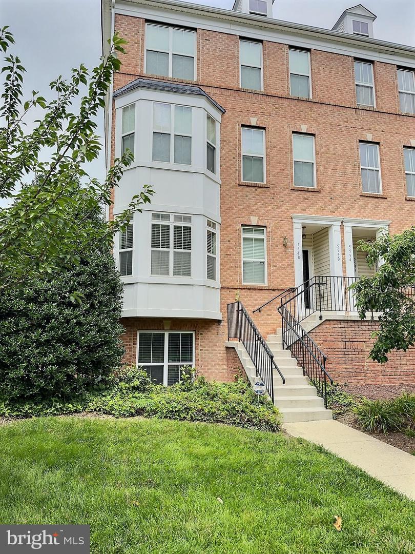 5548 Capital Gateway Dr #393