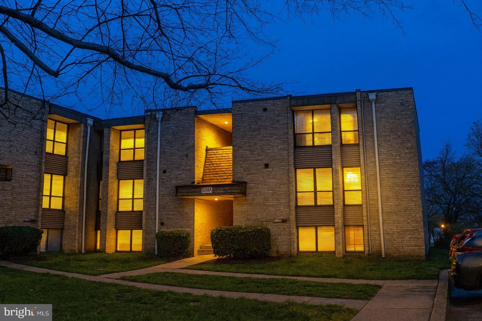 3344 HUNTLEY SQUARE DRIVE B