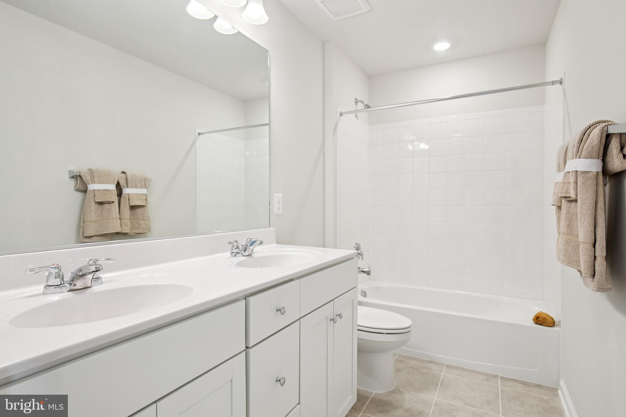12128 RUNNING BULL WAY