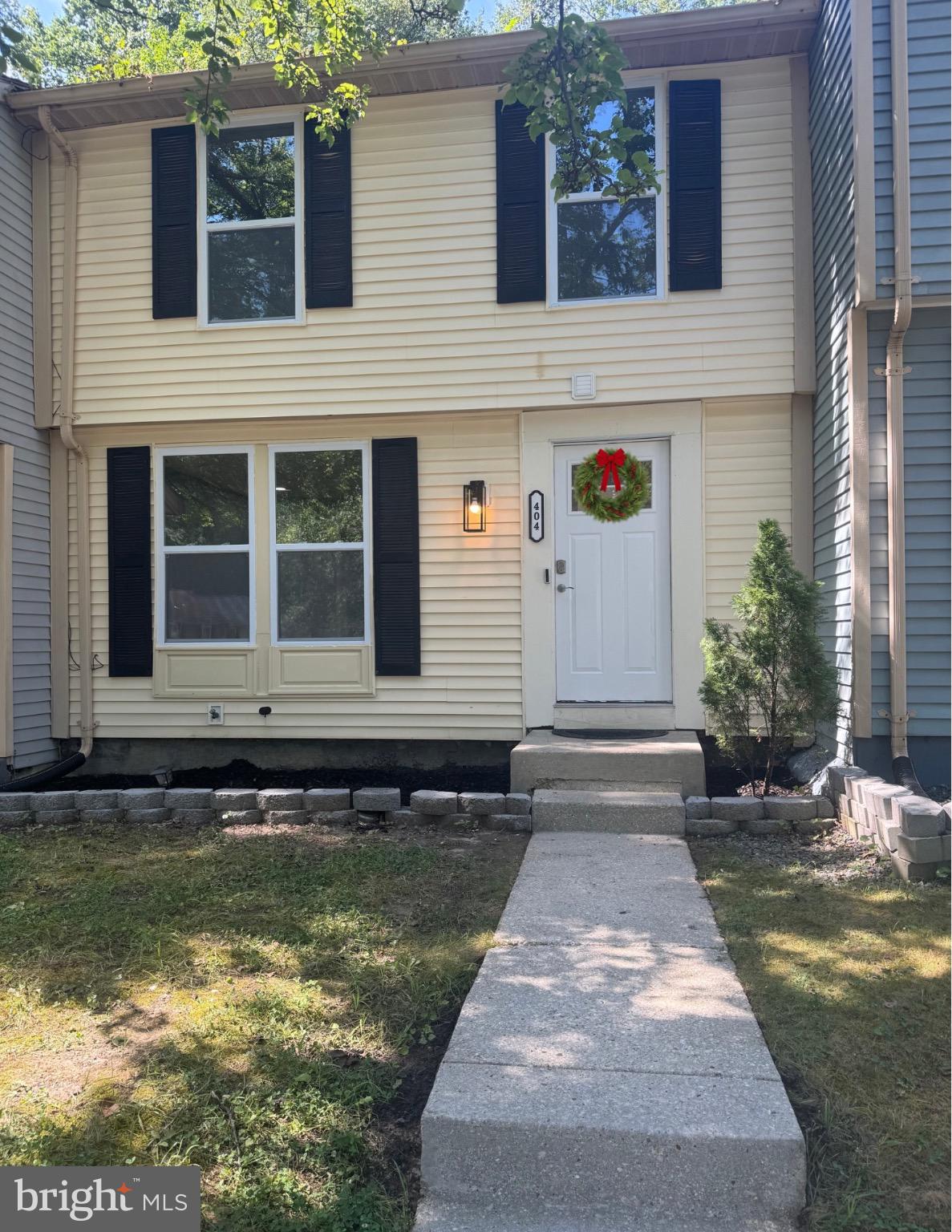 404 SHADY GLEN DRIVE