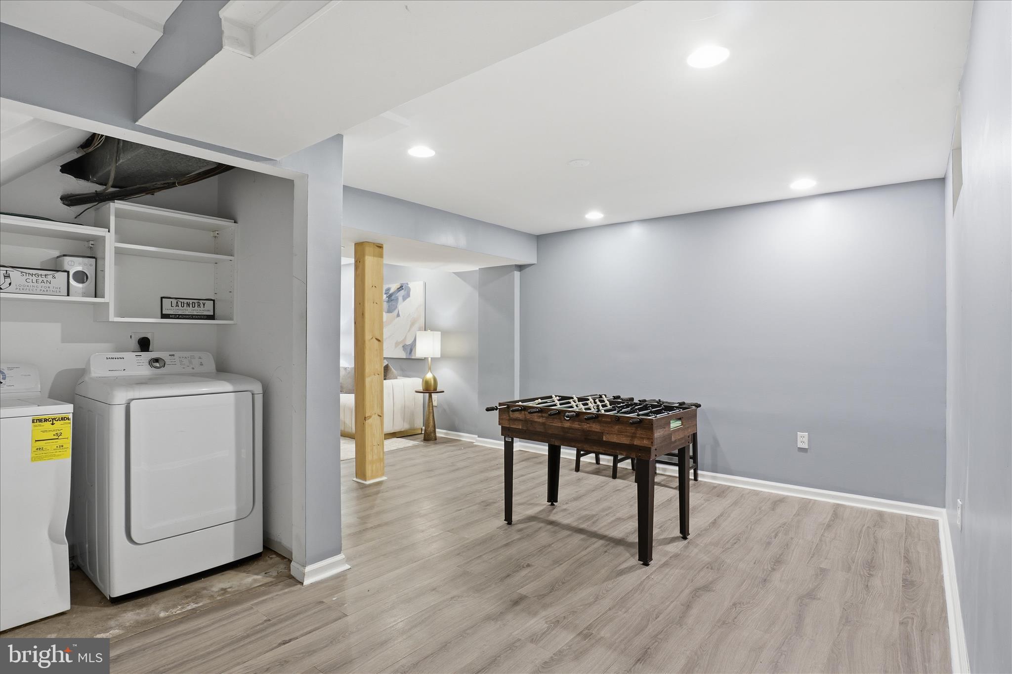 404 SHADY GLEN DRIVE