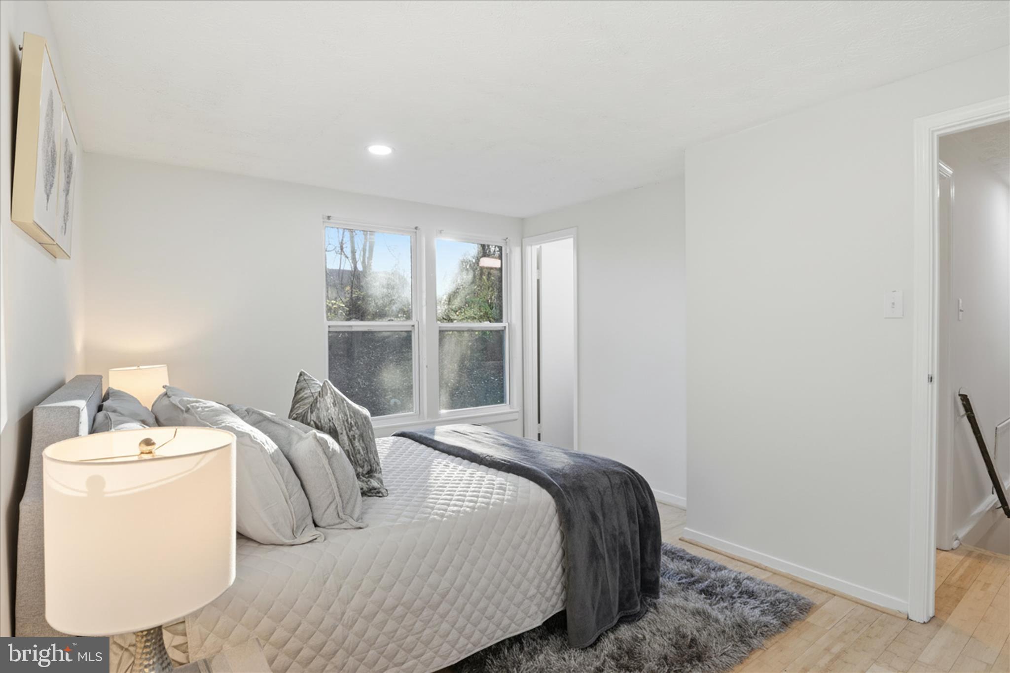 404 SHADY GLEN DRIVE