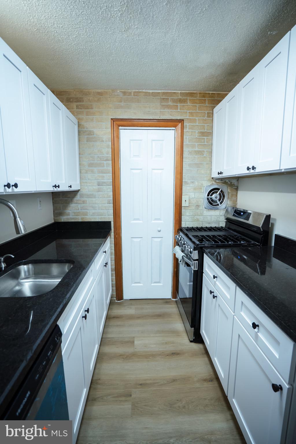 7507 RIVERDALE ROAD 2064