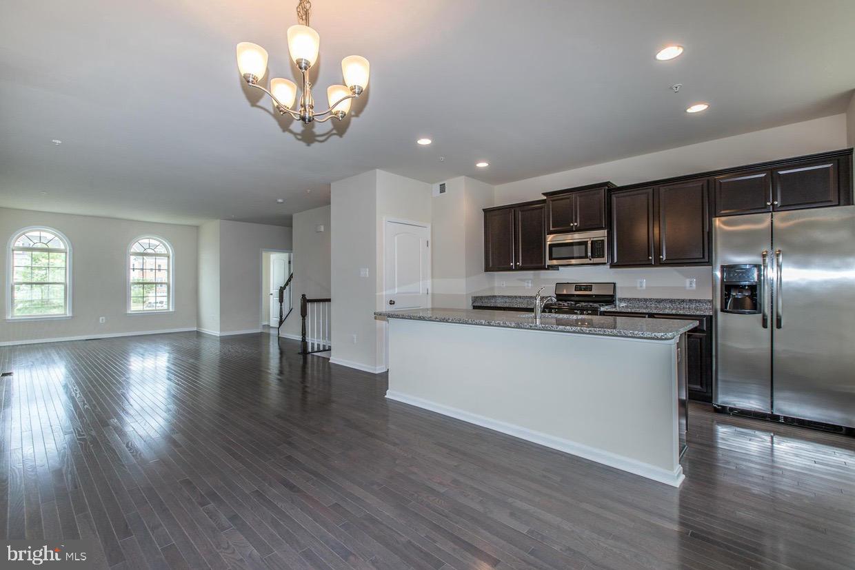 15440 GENERAL LAFAYETTE BOULEVARD