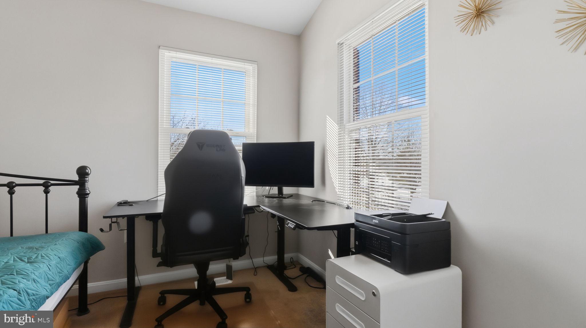 15922 EDGEVIEW TERRACE