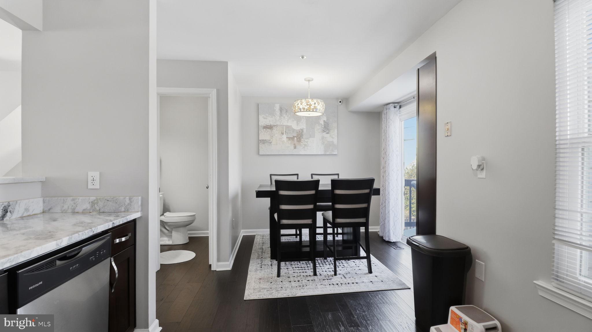 15922 EDGEVIEW TERRACE