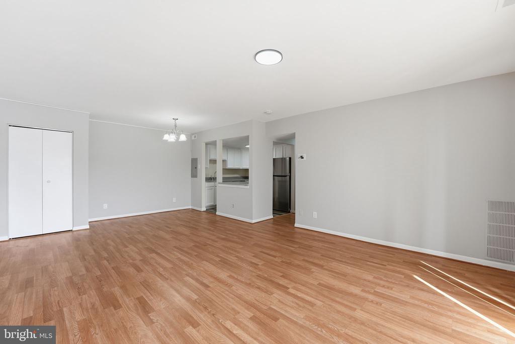 10123 PRINCE PLACE 304-10A