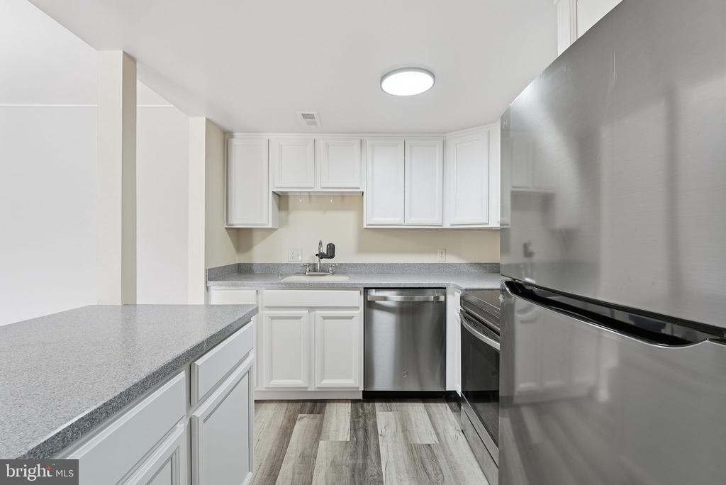 10123 PRINCE PLACE 304-10A