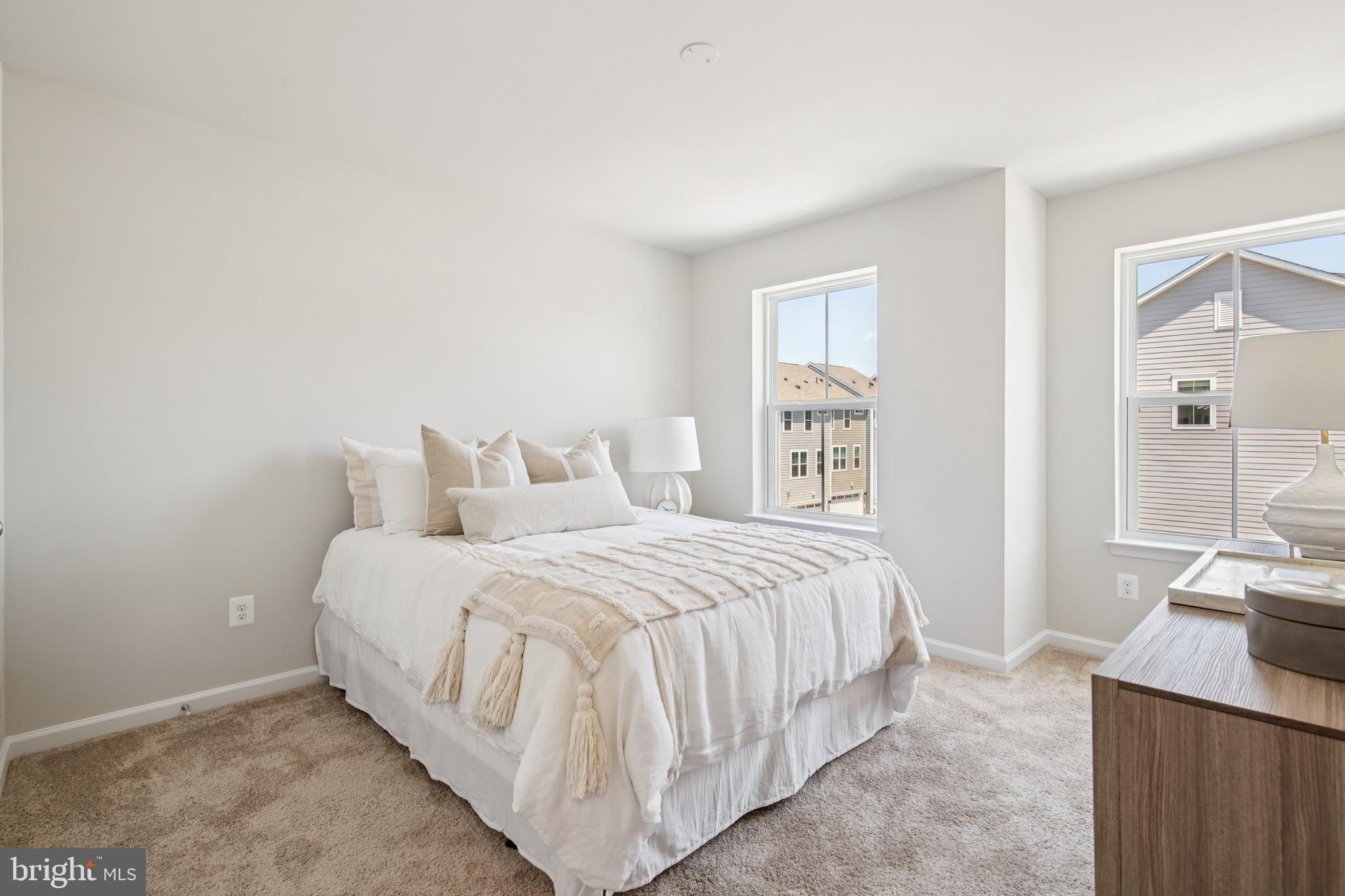 12128 RUNNING BULL WAY