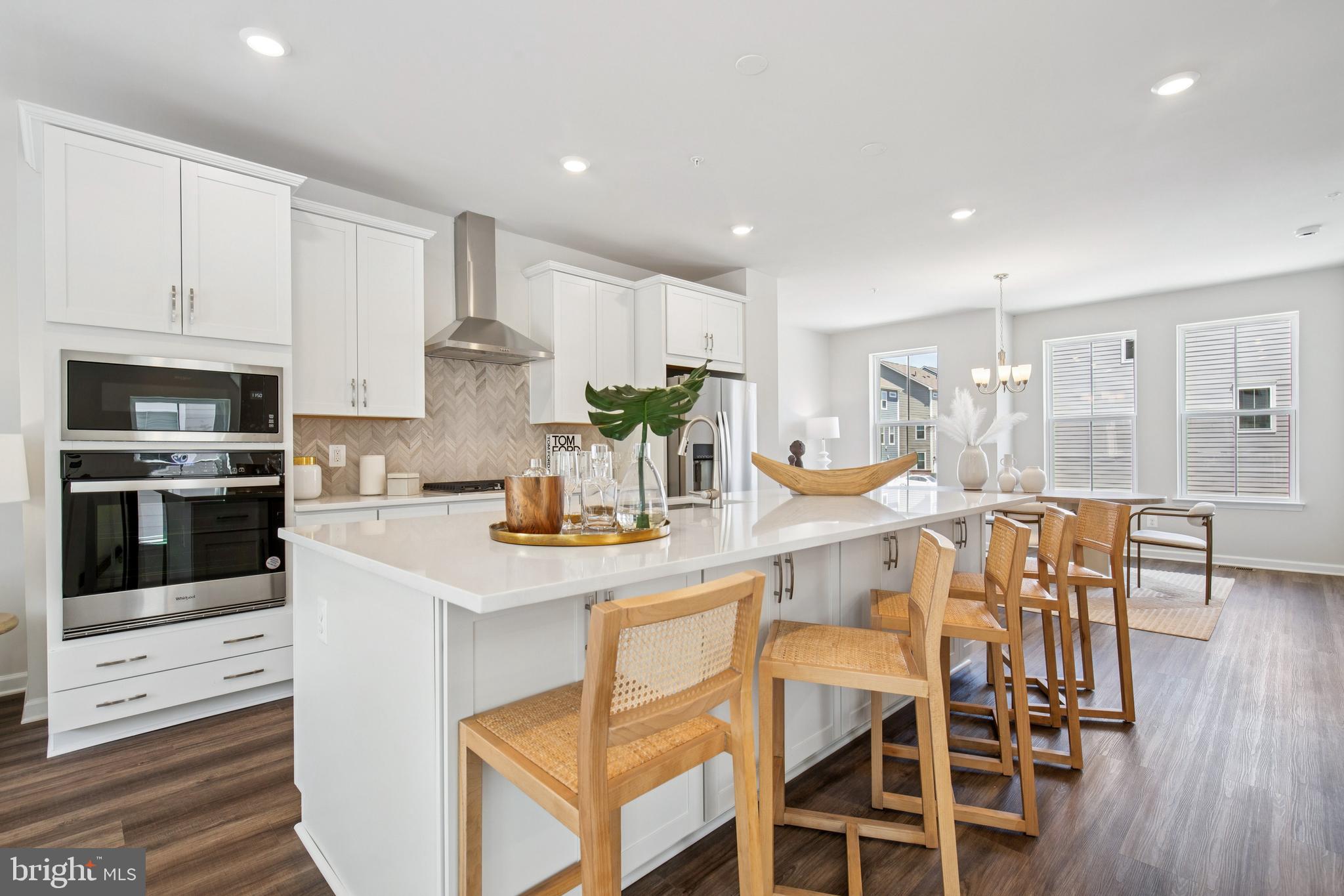 12128 RUNNING BULL WAY