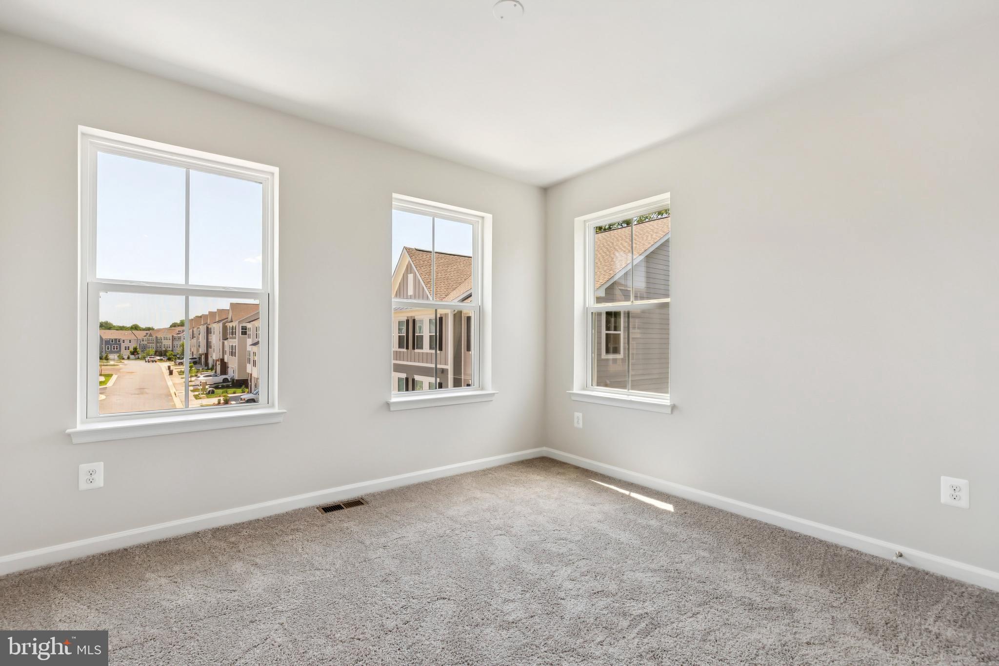 12128 RUNNING BULL WAY