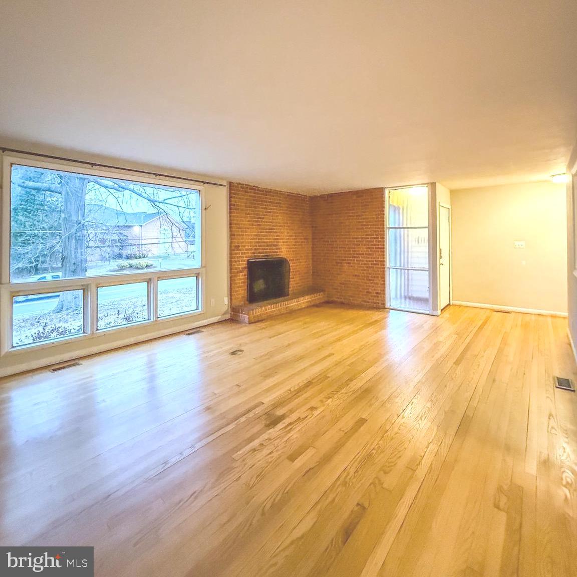 8305 FORT FOOTE ROAD