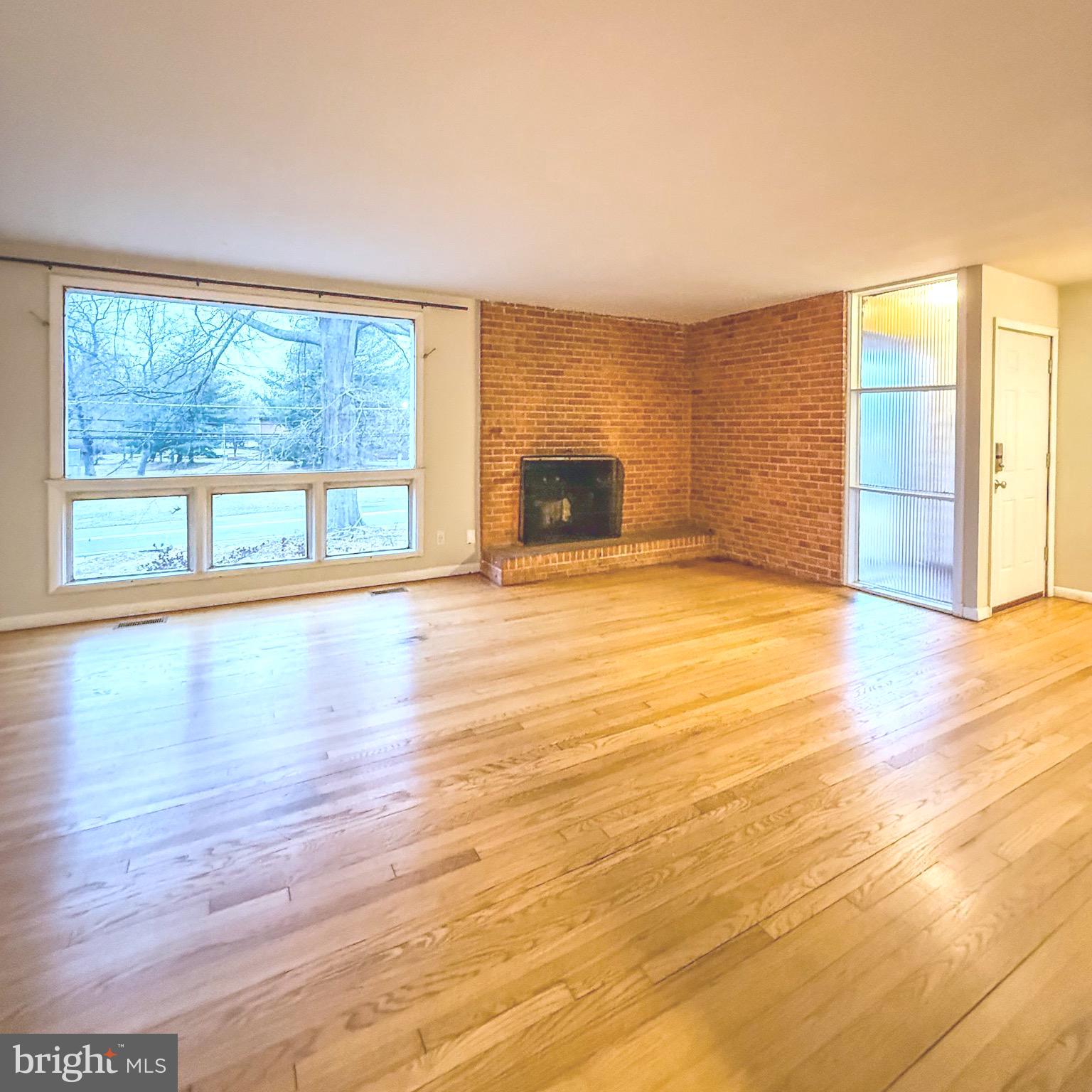 8305 FORT FOOTE ROAD