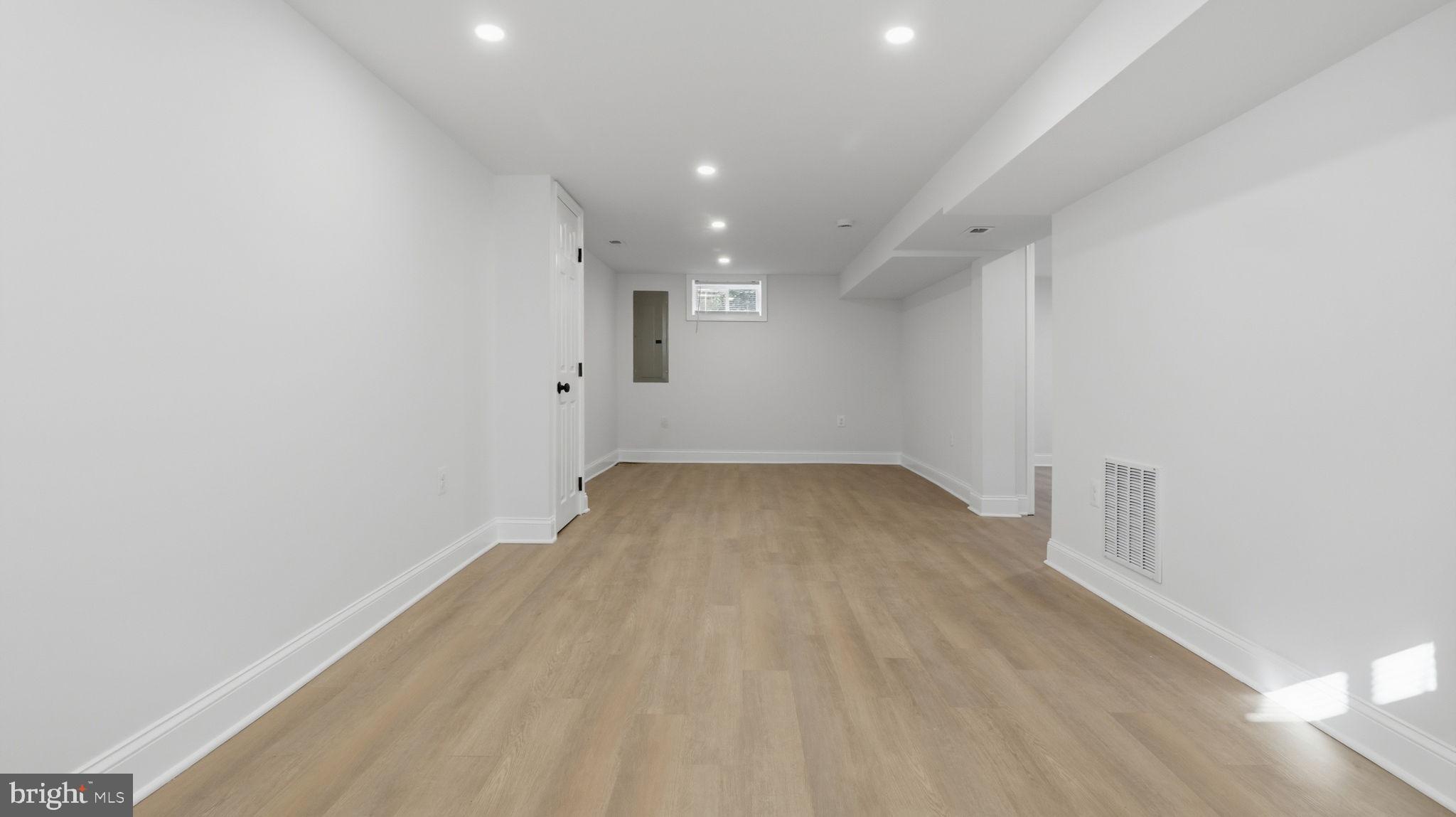 5633 JAMESTOWN ROAD