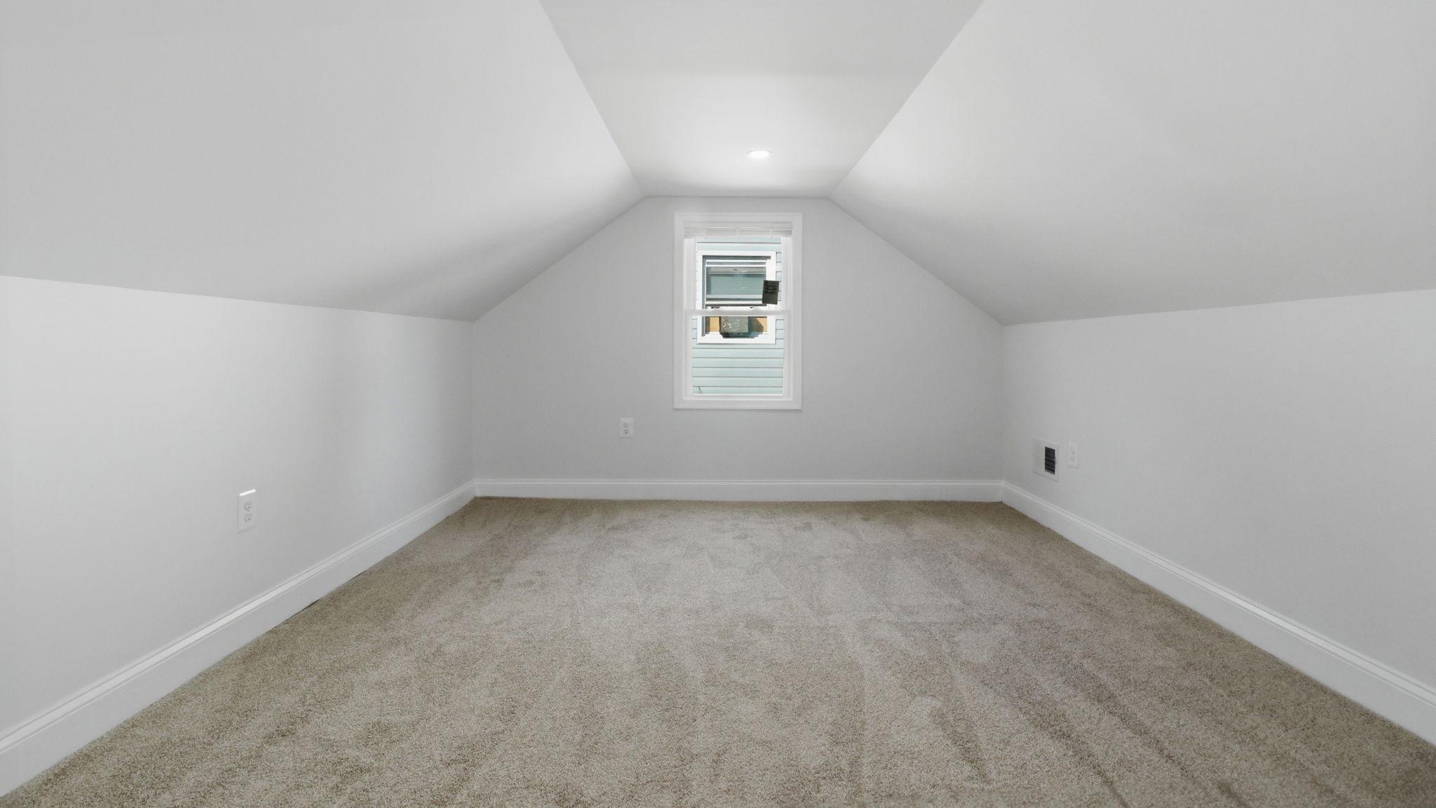 5633 JAMESTOWN ROAD