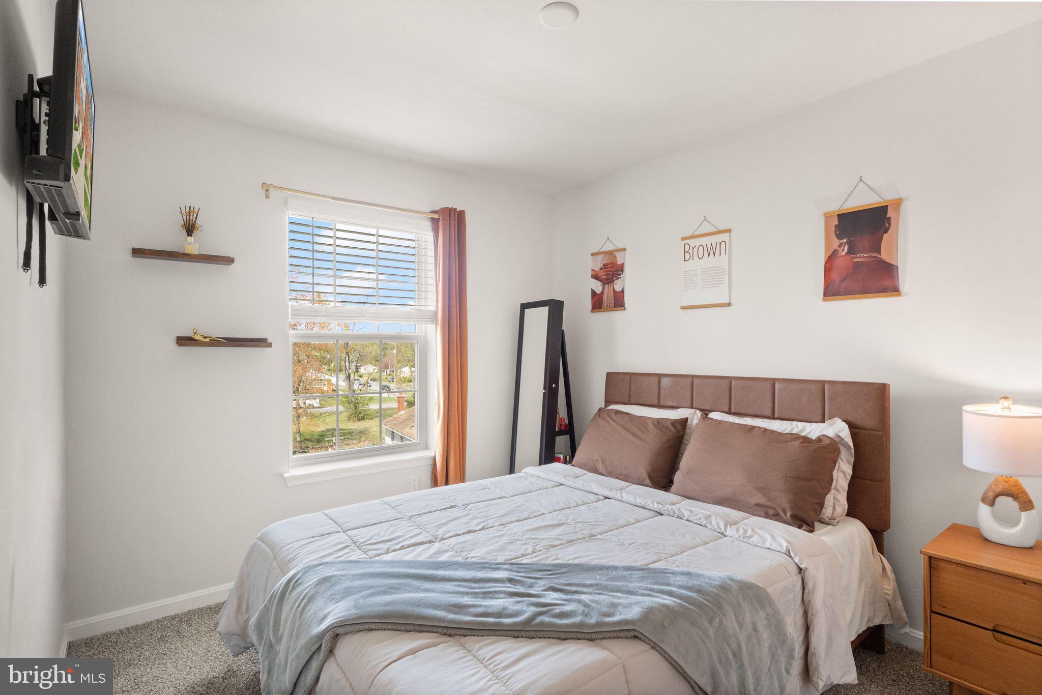 6624 BULLRUSH COURT