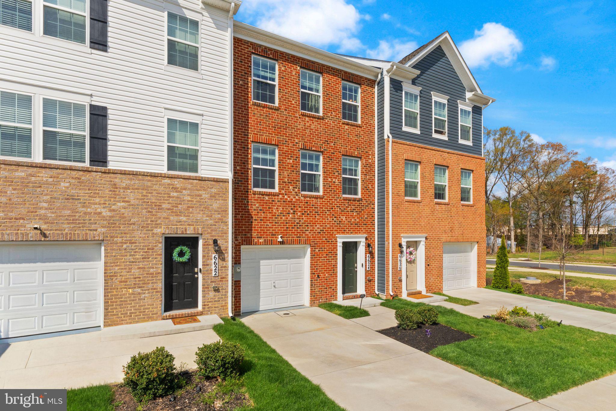 6624 BULLRUSH COURT