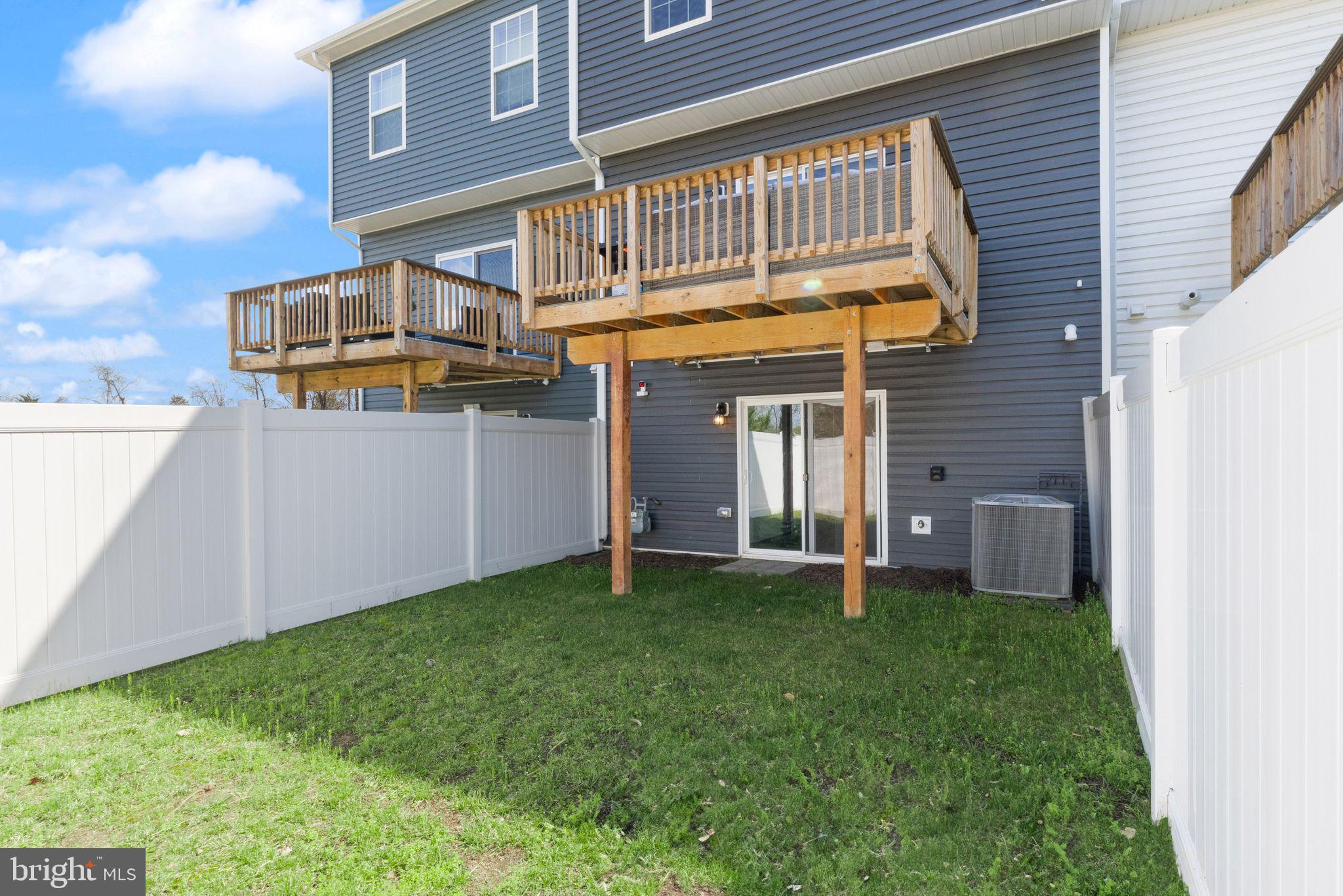 6624 BULLRUSH COURT
