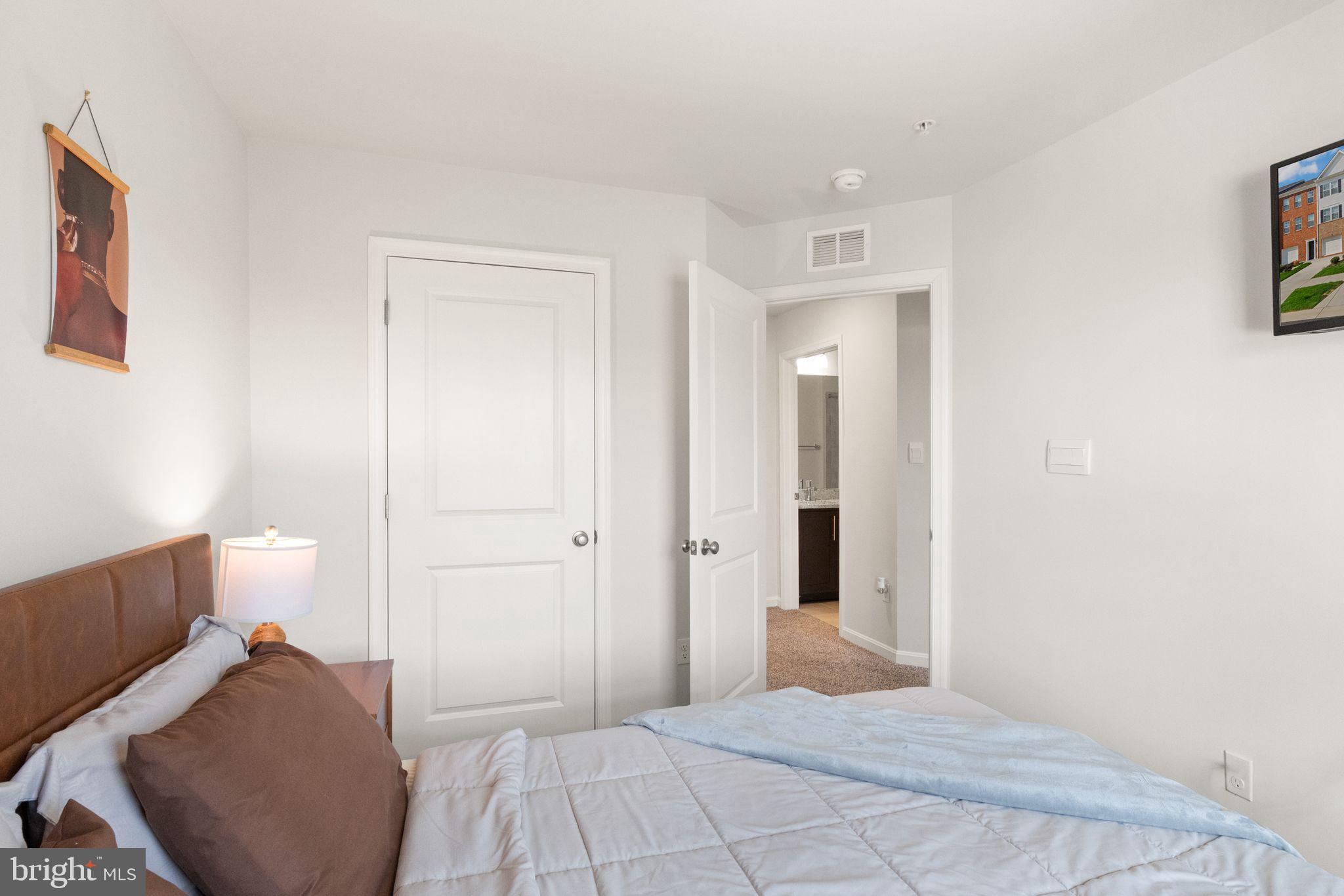 6624 BULLRUSH COURT