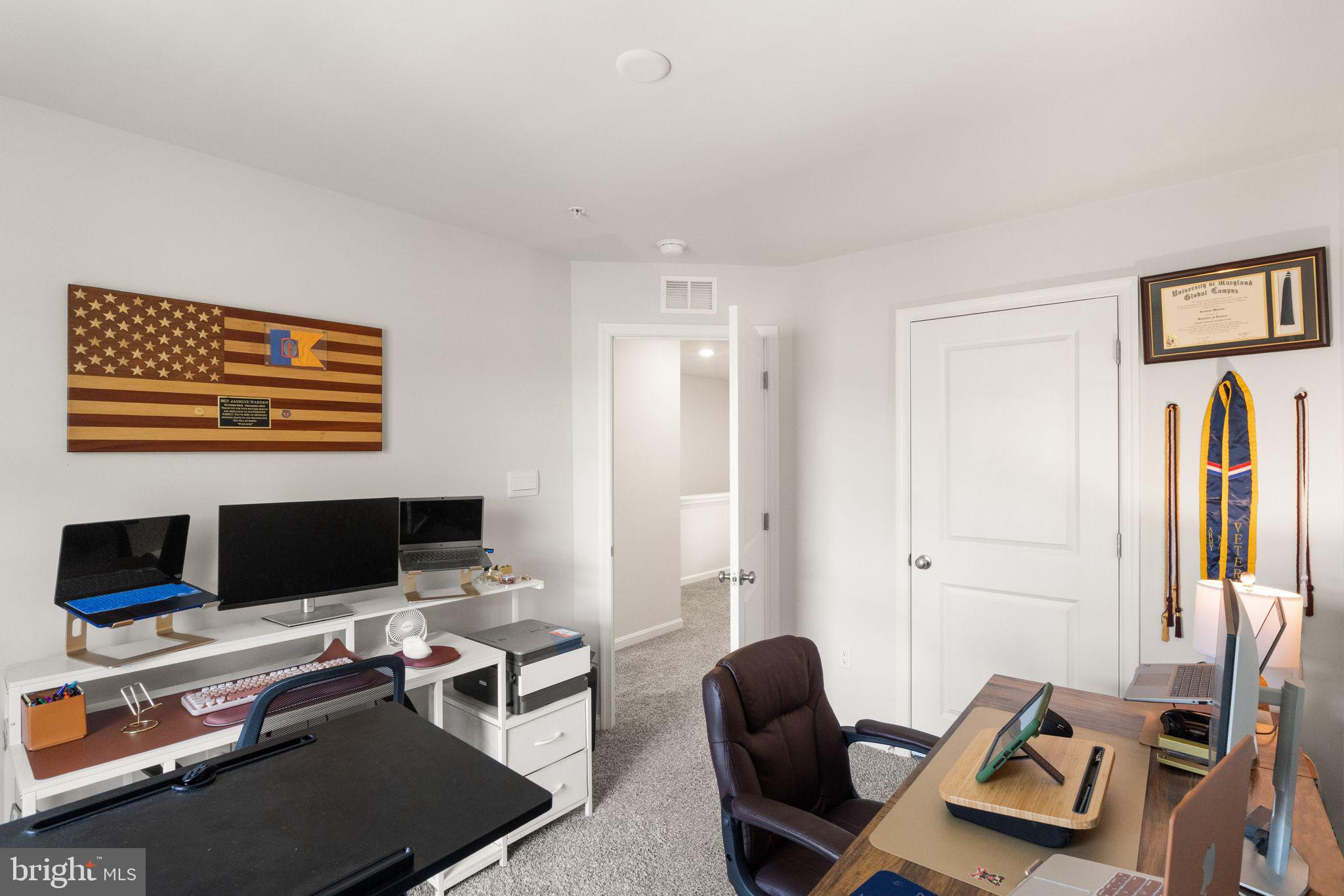 6624 BULLRUSH COURT