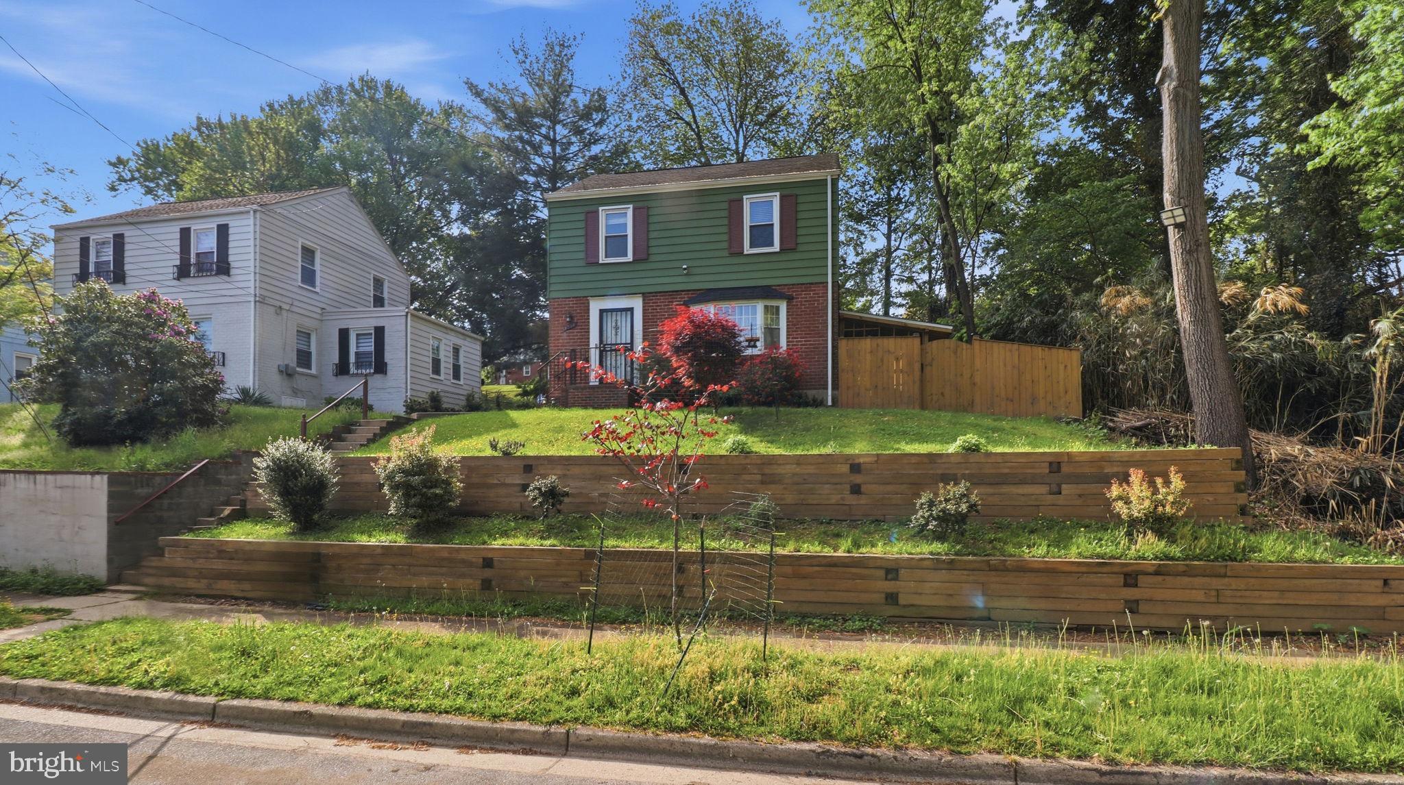 6719 KNOLLBROOK DRIVE