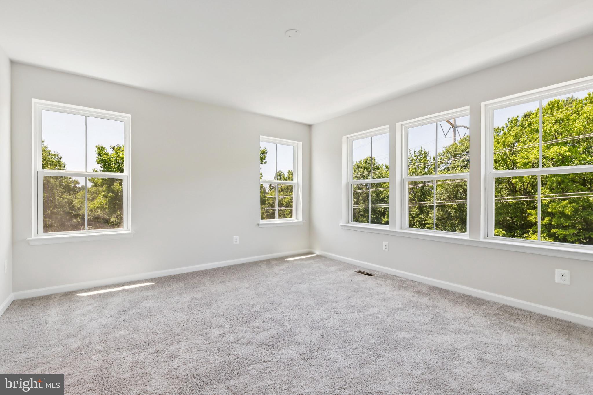 12106 RUNNING BULL WAY