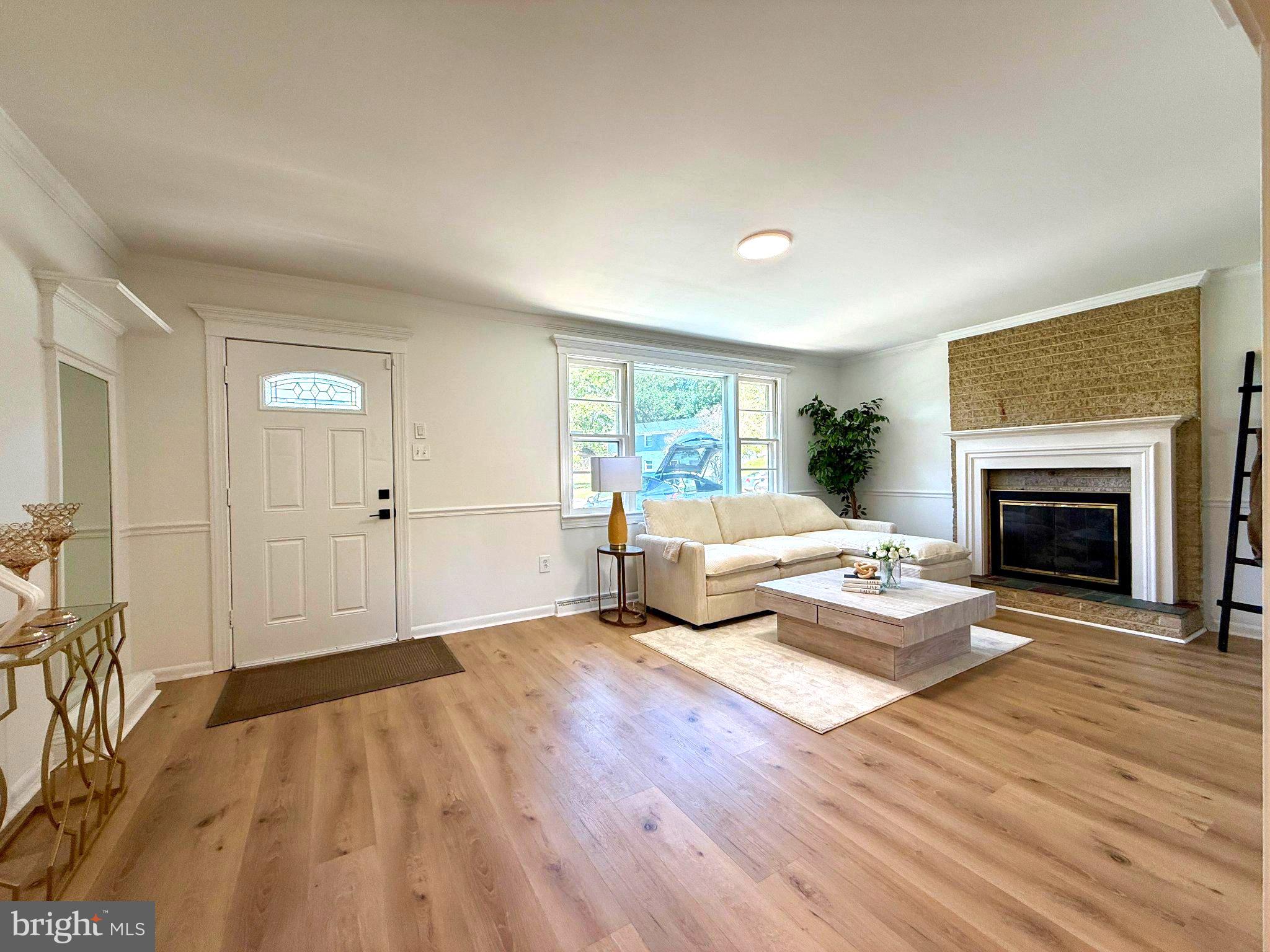 4805 TAMWORTH COURT