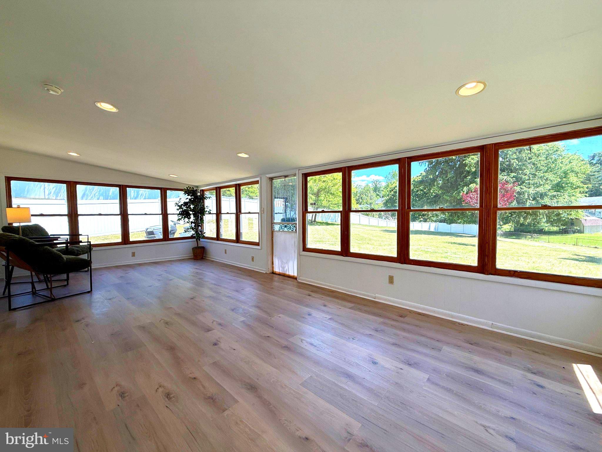 4805 TAMWORTH COURT