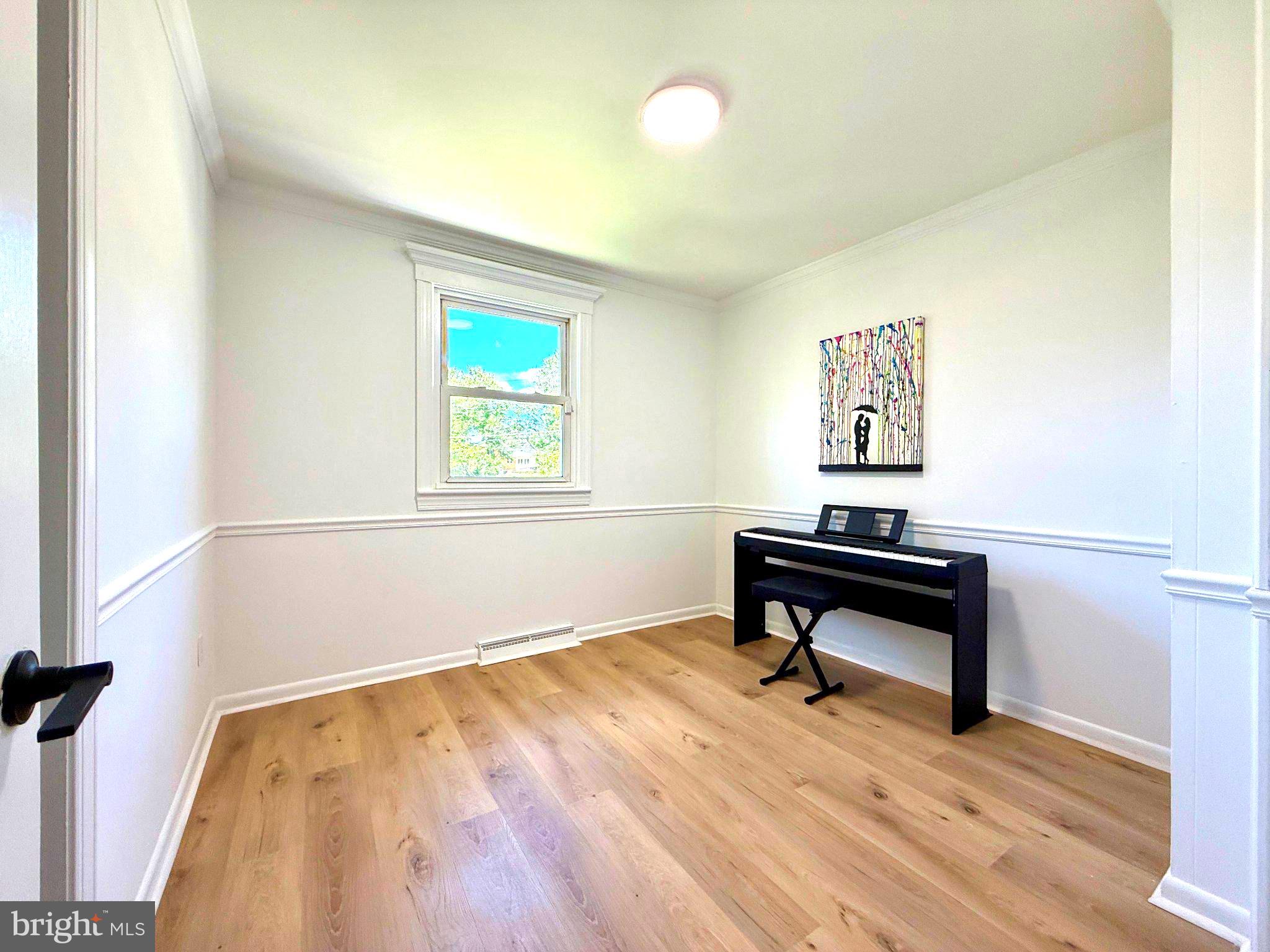 4805 TAMWORTH COURT