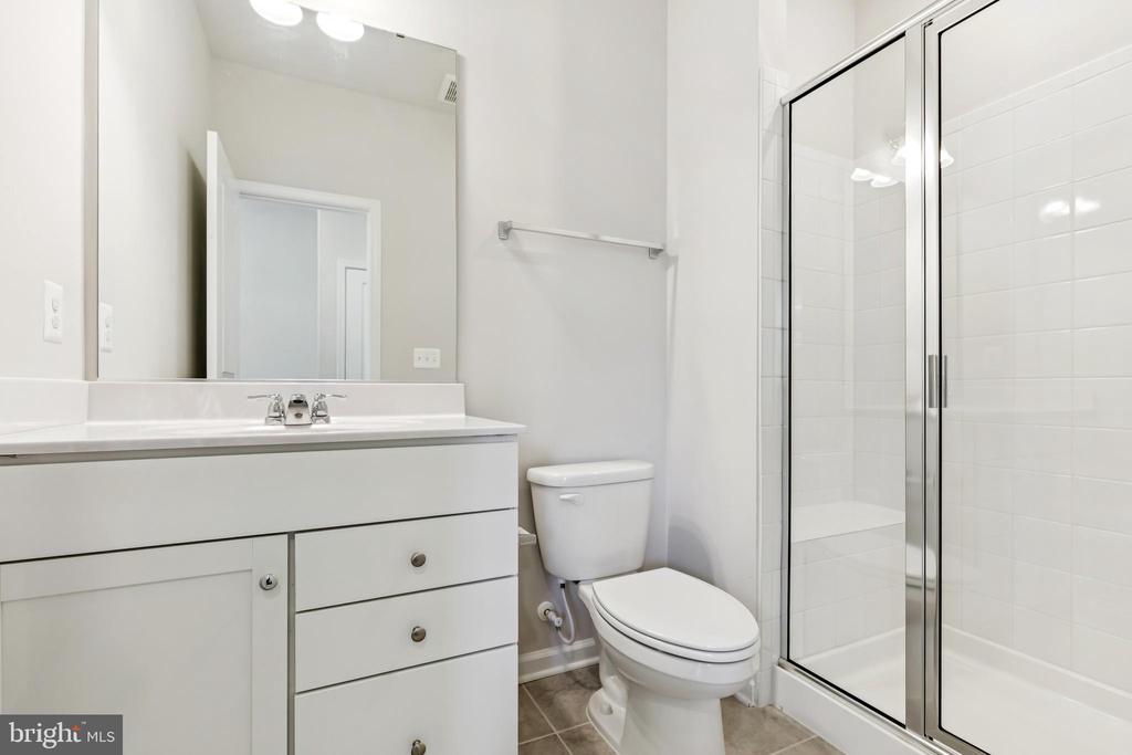 12122 RUNNING BULL WAY