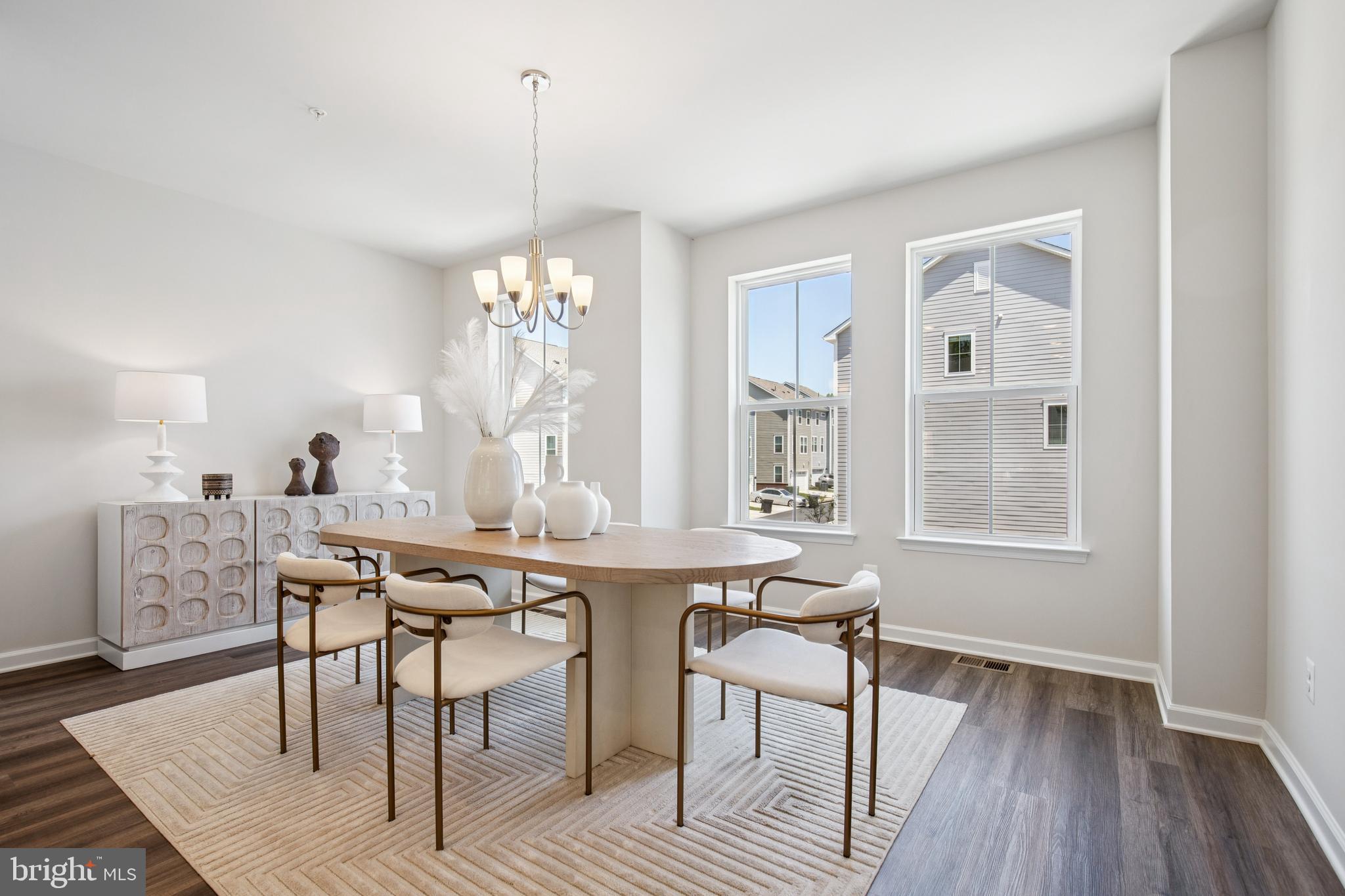 12122 RUNNING BULL WAY