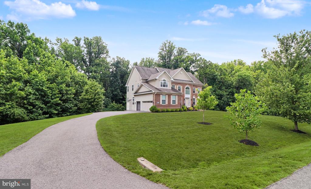 2700 WEARY CREEK COURT