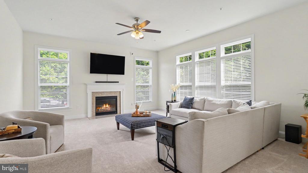 2700 WEARY CREEK COURT