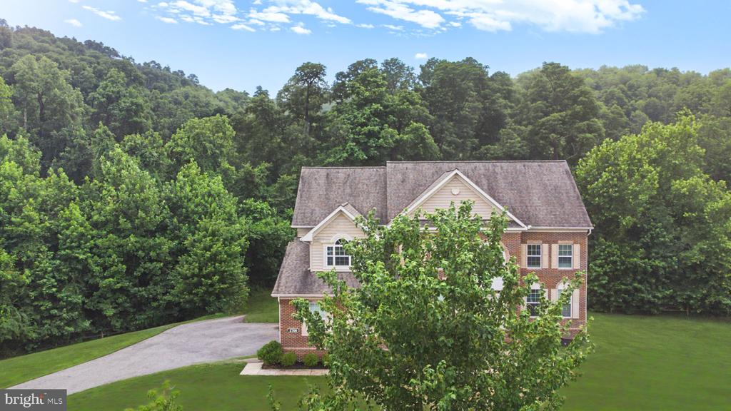 2700 WEARY CREEK COURT