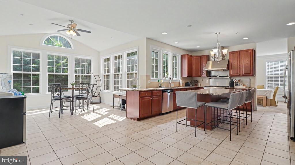 2700 WEARY CREEK COURT