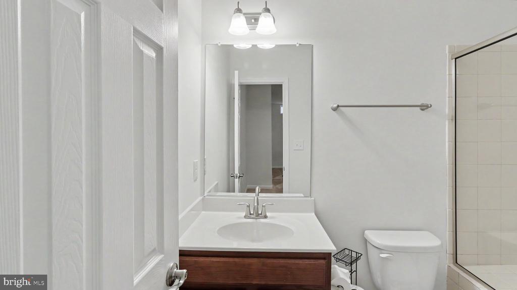 2700 WEARY CREEK COURT