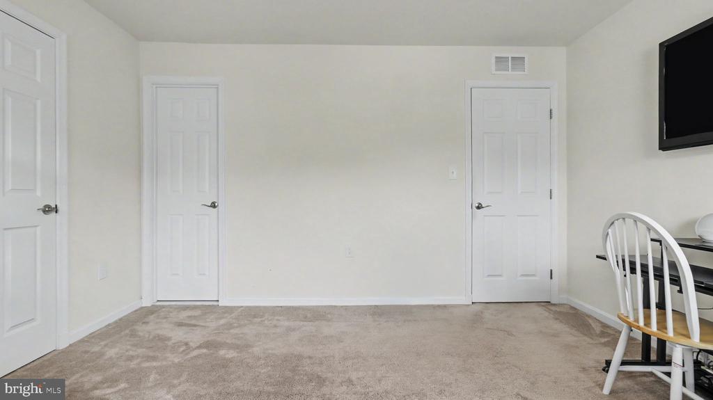 2700 WEARY CREEK COURT