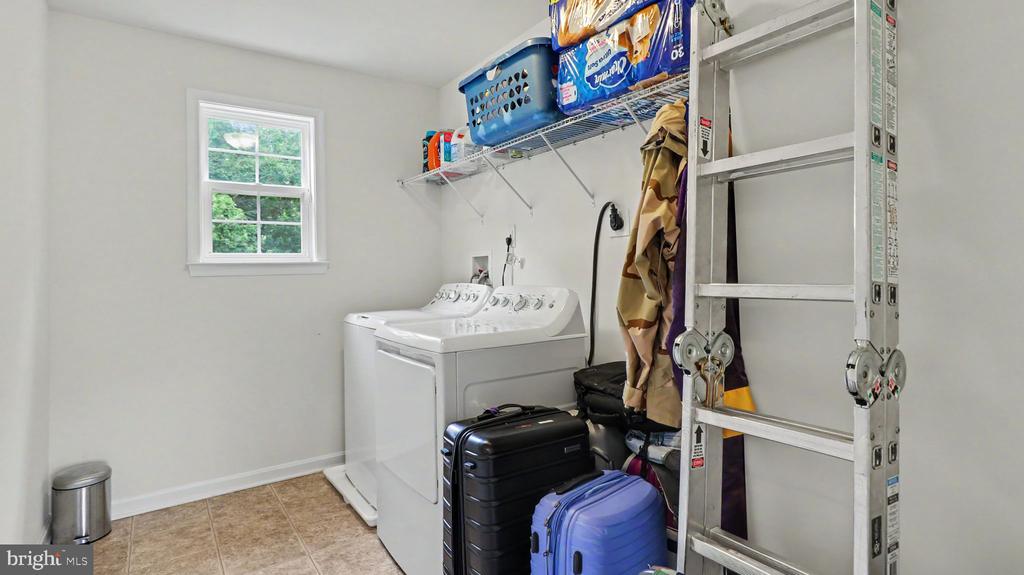 2700 WEARY CREEK COURT