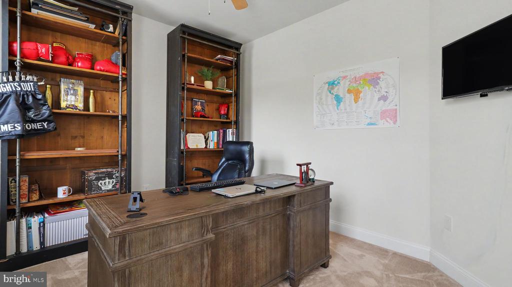 2700 WEARY CREEK COURT