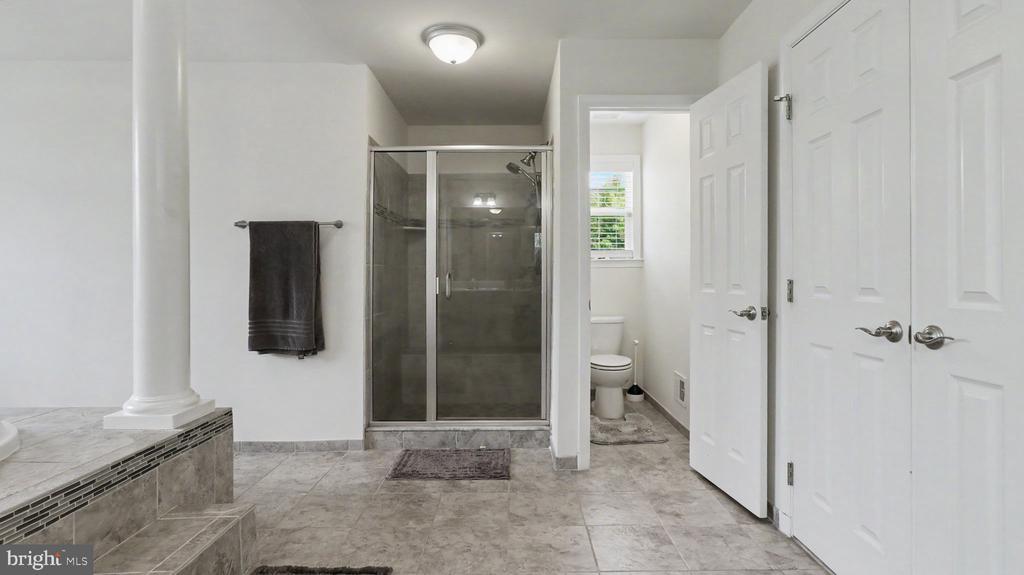 2700 WEARY CREEK COURT