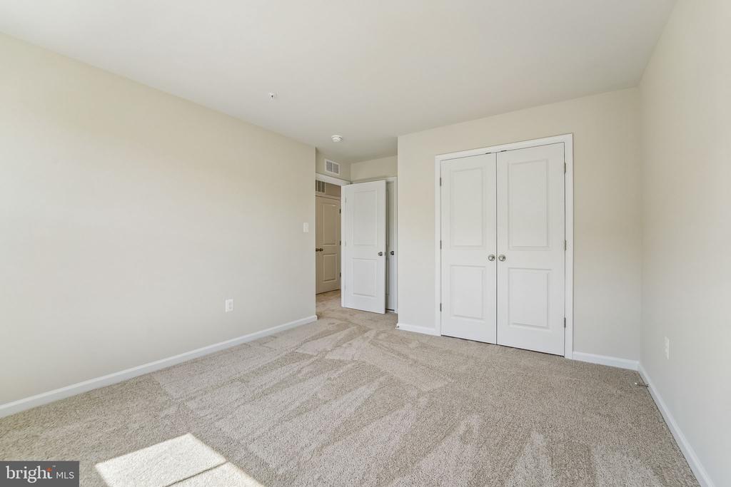 12103 SPIRIT AVENUE