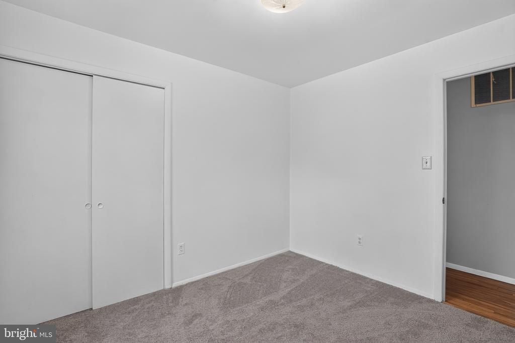 6102 BROOKE JANE DRIVE