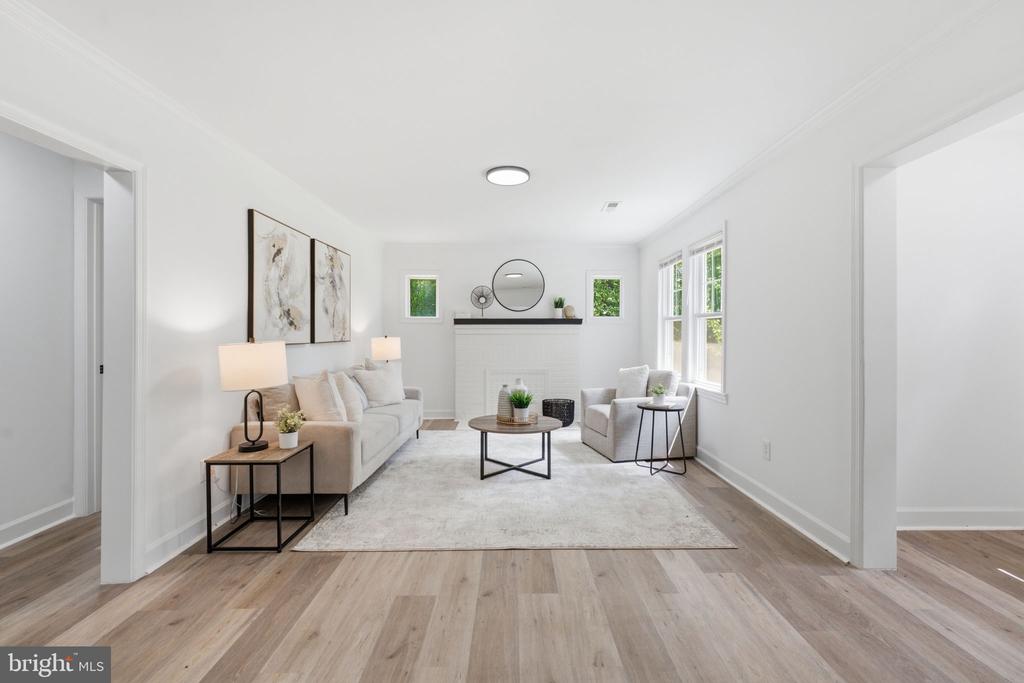 3412 OAKLAWN ROAD