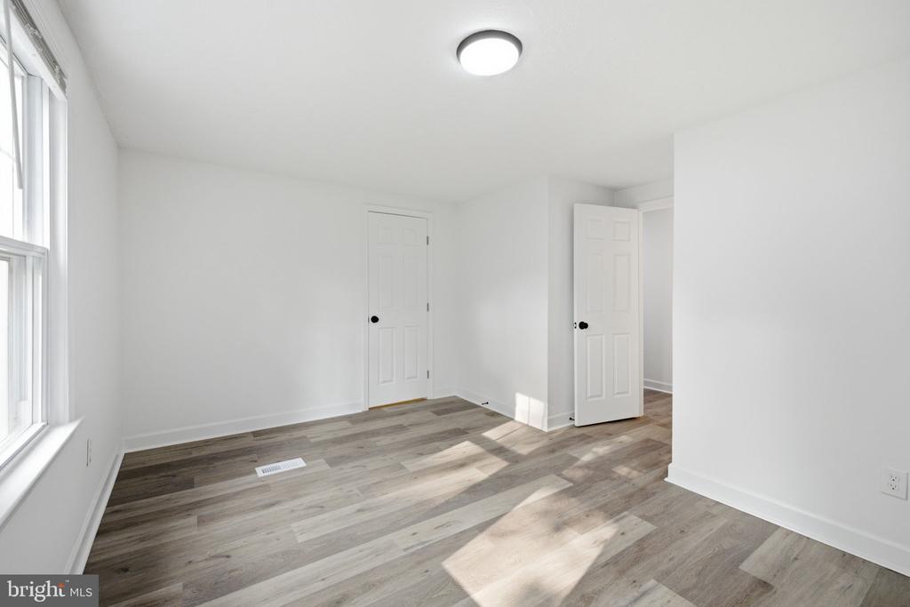 3412 OAKLAWN ROAD