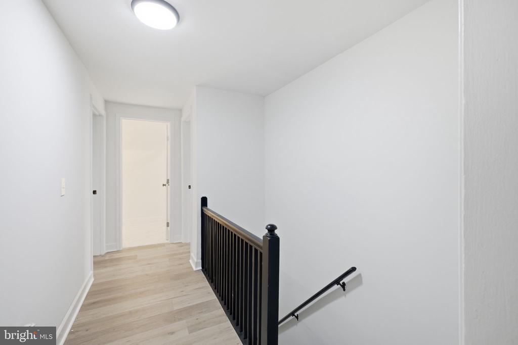 3412 OAKLAWN ROAD