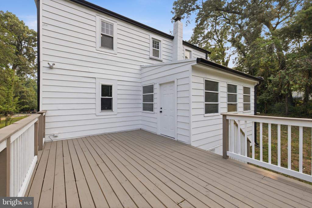3412 OAKLAWN ROAD