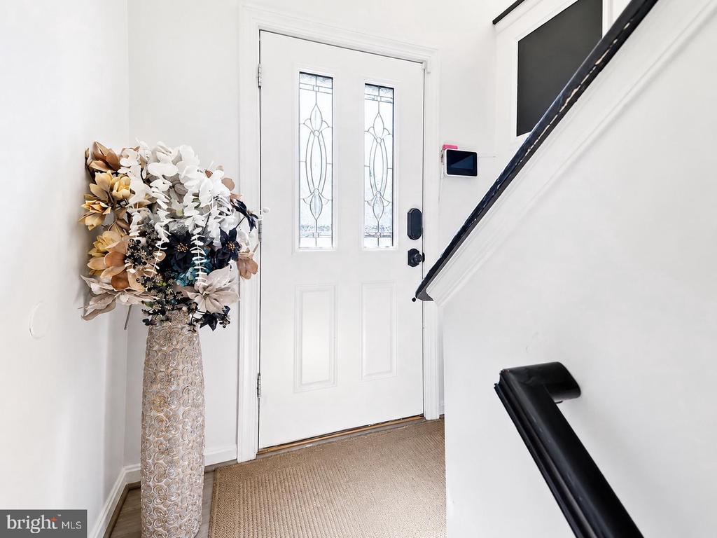 12305 BIRCHVIEW DRIVE