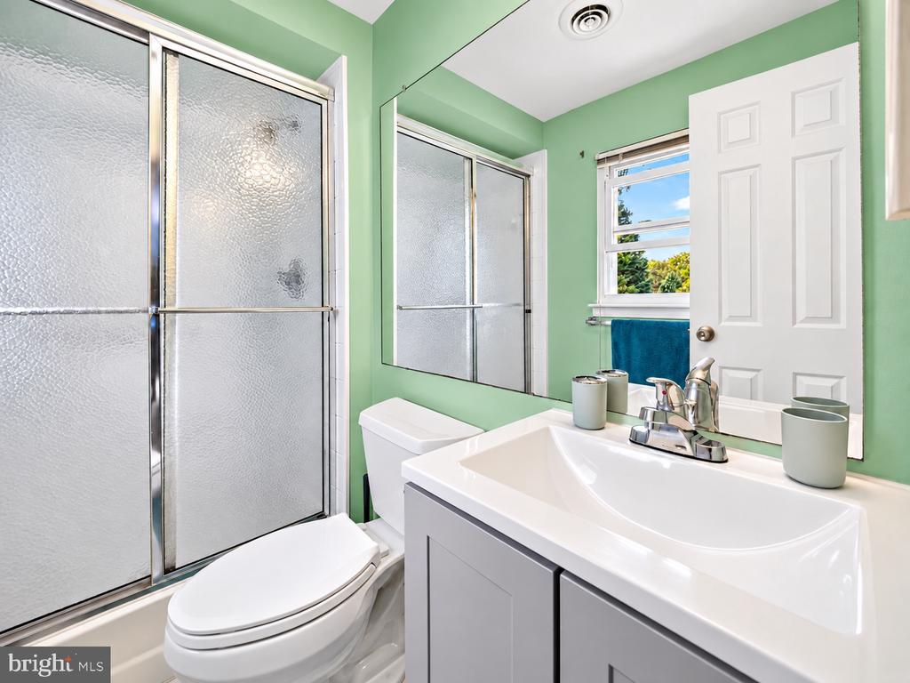 11509 BASSWOOD COURT