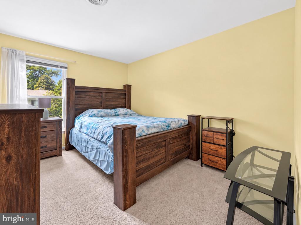 11509 BASSWOOD COURT