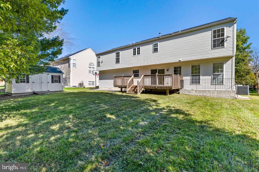 17811 SINGH COURT